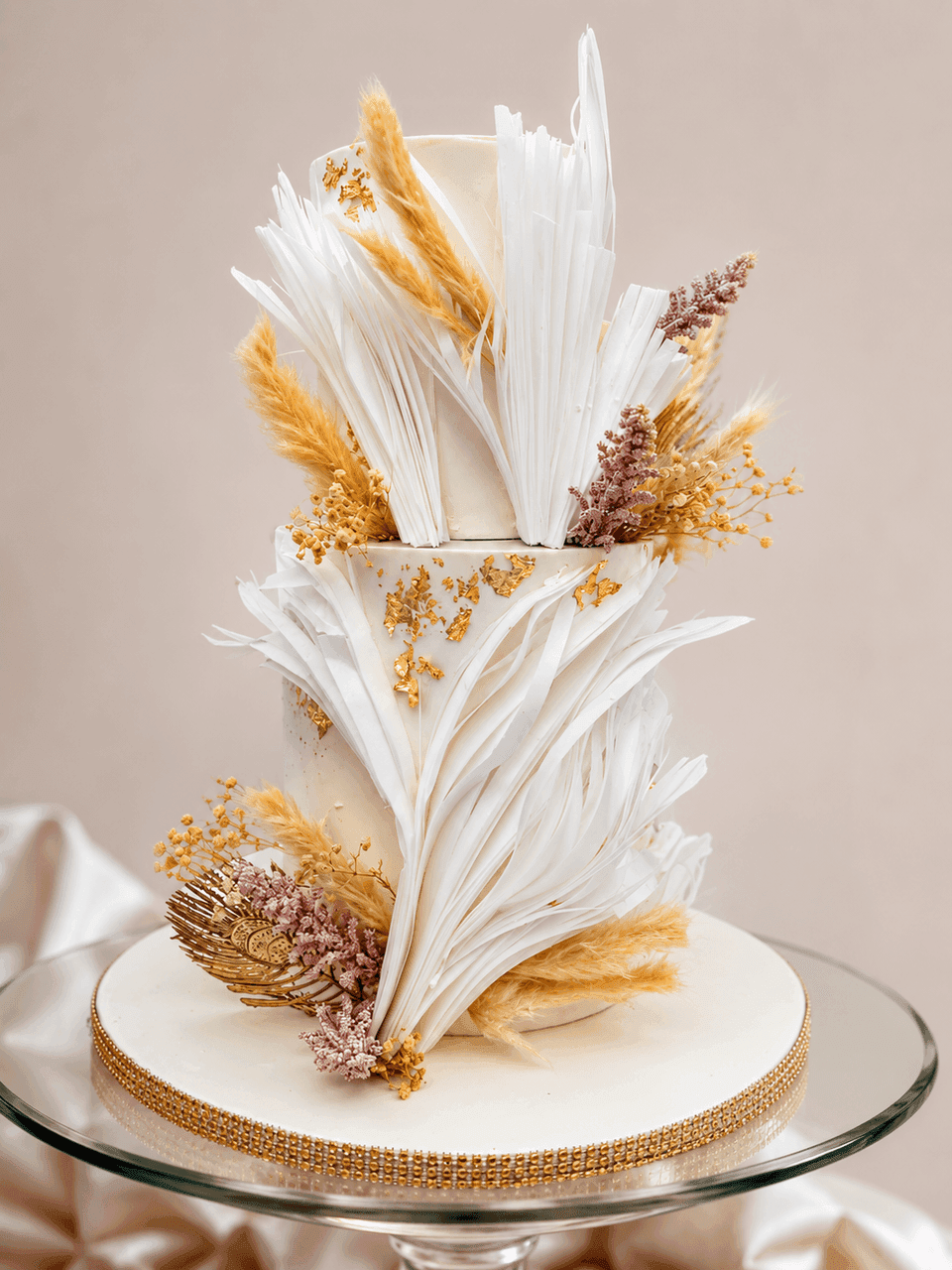 Ivory Plume wedding cake