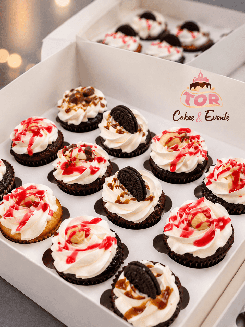 Berry Drizzle Cupcake Dozen